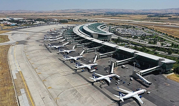 Ulaştırma Bakanı Açıkladı: Hava Yolu İle Ne kadar Yolcu ve Yük Taşındı?