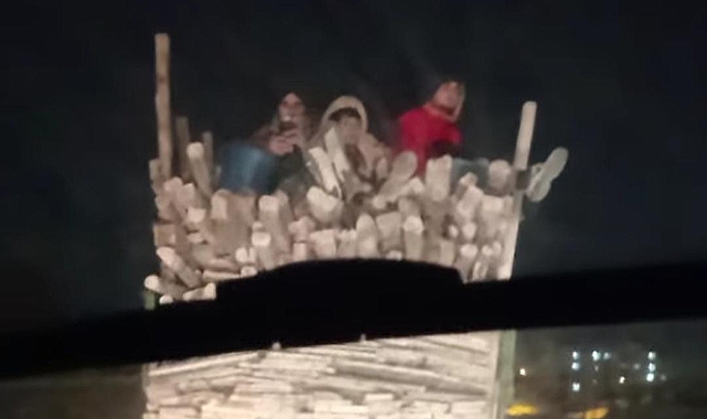 Şanlıurfa’da Ölümüne Yolculuk: Traktör Kasasında Çocukları Taşıdı