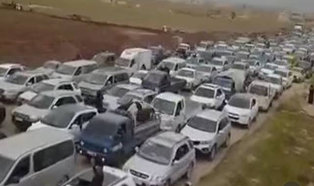 Türkiye'deki Suriyeliler Ülkelerine Dönmeye Başladı! 