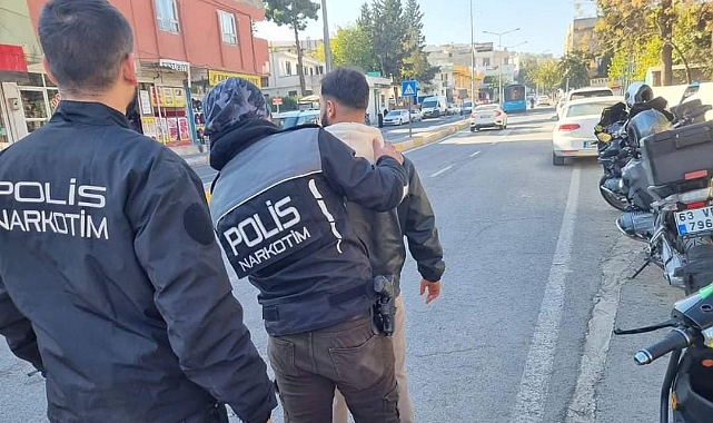 Urfa'da Aranan Zehir Tacirleri Yakalandı