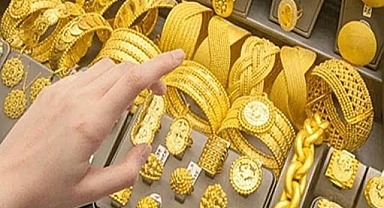 Altın Fiyatları Düşüşe Geçti! Gram Kaç TL Oldu? 