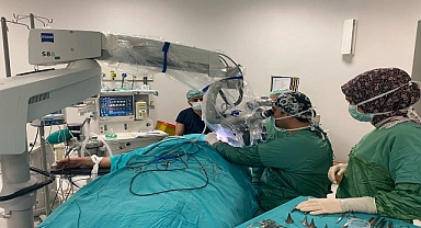 Birecik’te Bir İlk! Sürekli Kulak Akıntısı Olan Hastaya Başarılı Ameliyat