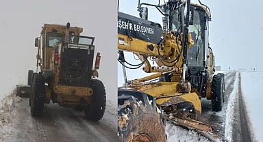 Kırsalda Karla Mücadele Çalışmaları Sürüyor 