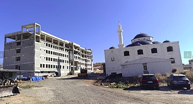 Tevhid Ve Sabır Külliyesi Hızla Yükseliyor