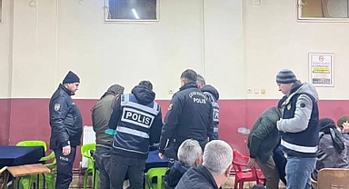 Urfa’da Asayiş Uygulaması! 320 Şahıs Kontrol Edildi 