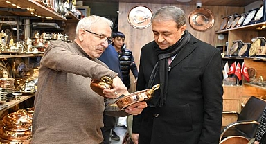 Vali Şıldak, Esnafı Ziyaret Etti