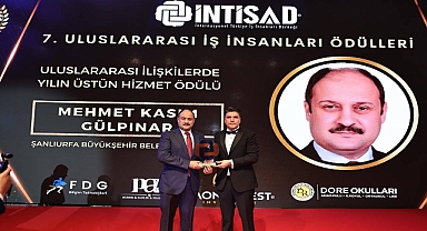 Başkan Gülpınar’a Uluslararası Alanda Prestijli Ödül