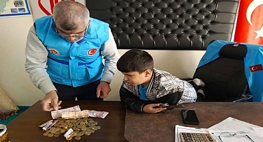 Miniklerden Yürek Isıtan Hareket