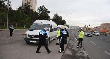 Şanlıurfa’da Personel Servis Araçlarına Sıkı Denetim