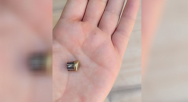 Suruç'ta Evin Balkonuna Mermi İsabet Etti