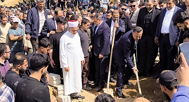 Urfa’da Göçük Altında Kalan 3 İşçi Son Yolculuklarına Uğurlandı