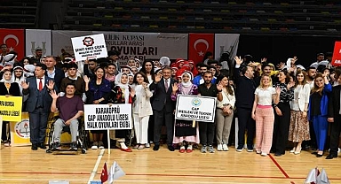 Valilik Kupası Okullar Arası Halk Oyunları Yarışması Başladı