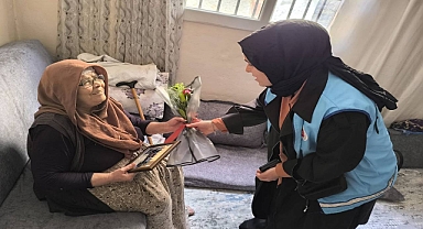 Anneler Gününde Anneler Unutulmadı