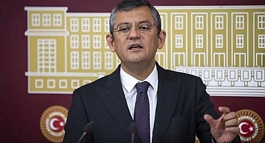 CHP Lideri Özgür Özel’e Yumruklu Saldırı