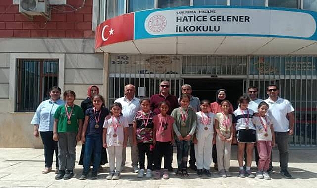 Hatice Gelener İlkokulu’nda Kızlar Yakan Top Turnuvası’nda Şampiyonlar Belli Oldu 