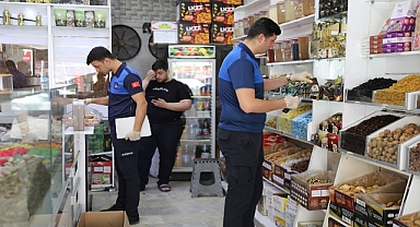 Urfa’da Tatlı Ve Şekerleme Satış Noktalarına Sıkı Denetim