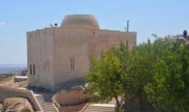 Başkan Ahmet Batur'dan Şeyh Maksut Türbesi İçin Güvenlik Talebi