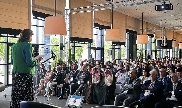 Başkan Gülpınar, UNESCO Toplantısında Şanlıurfa’yı Temsil Ediyor 