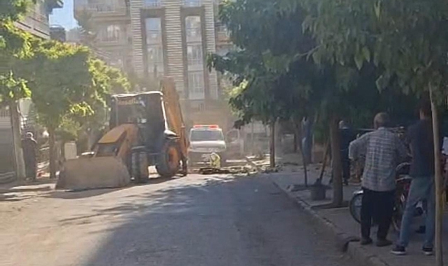 Karaköprü’de Kepçe Doğalgaz Hattına Zarar Verdi