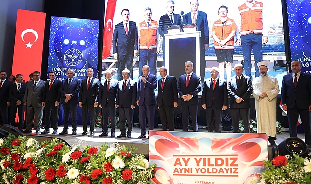 Cumhurbaşkanı Erdoğan KKTC'de: Yeni Kapılar Buluyoruz, Yanınızdayız