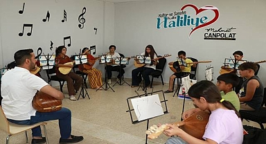 Haliliye Belediyesi’nden Kısas’a Sanat Eli: Çocuklar Bağlamayla Tanışıyor