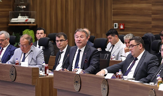 İçişleri Bakanlığı'ndan Trafik Güvenliği ve Sahipsiz Hayvanlara Yönelik Kritik Toplantı