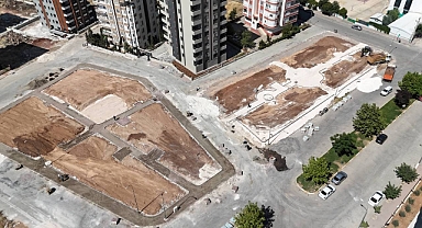 Karaköprü Yeni Parklarla Yeşilleniyor
