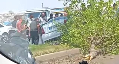 Siverek-Şanlıurfa Yolunda Kaza: Otomobil Orta Refüje Çarptı, Yaralı Var