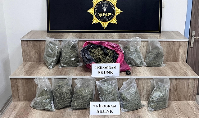 Siverek'te Uyuşturucu Operasyonu: 7 Kilo Skunk Ele Geçirildi