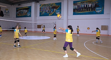 Haliliye Belediyesi, Voleybolun Yıldızlarını Keşfediyor