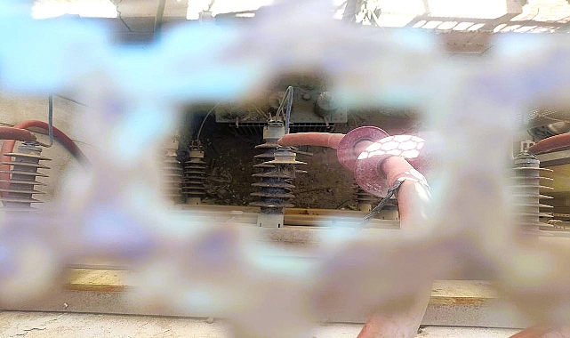 Şanlıurfa’da Izgaralarla Gizlenen Kaçak Trafo Yakalandı