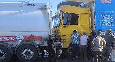 Viranşehir’de Yine Tır Kazası: Faciadan Dönüldü