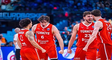 12 Dev Adam, Eyyübiye Millet Bahçesi'nde Dev Ekranda!