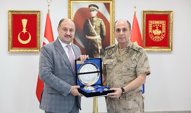 Başkan Gülpınar’dan Jandarma Komutanı Aldemir’e Ziyaret