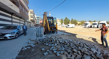 Eyyübiye’de Gece Gündüz Yol Çalışması
