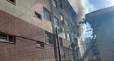 Hilvan Hükümet Konağı'nda Yangın Paniği!