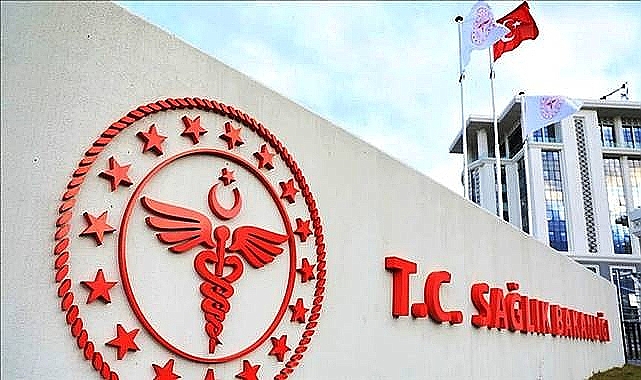 Sağlık Bakanı Duyurdu: 17 Bin Sağlık Personeli İçin Atama Yapılacak