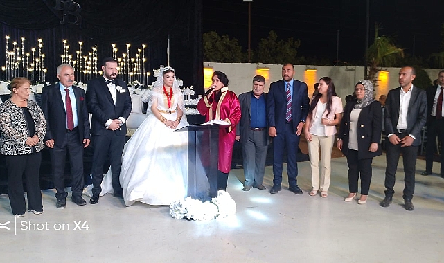 Şanlıurfa’da Görkemli Düğün; Erkmen ve Çelik Ailelerinin Mutlu Günü