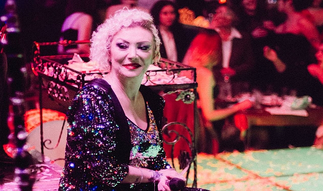 Şarkıcı Güllü Hayatını Kaybetti!