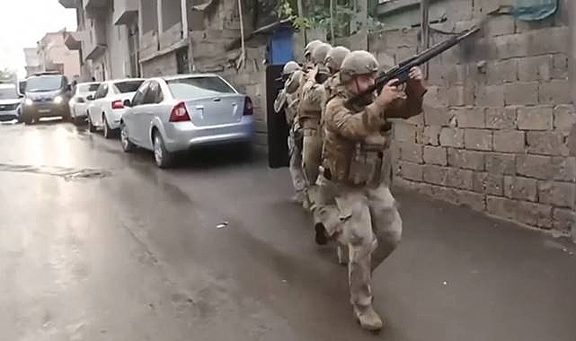 7 İl Merkezinde Dev Organize Suç Operasyonu: 78 Şüpheli Yakalandı, 46’sı Tutuklandı