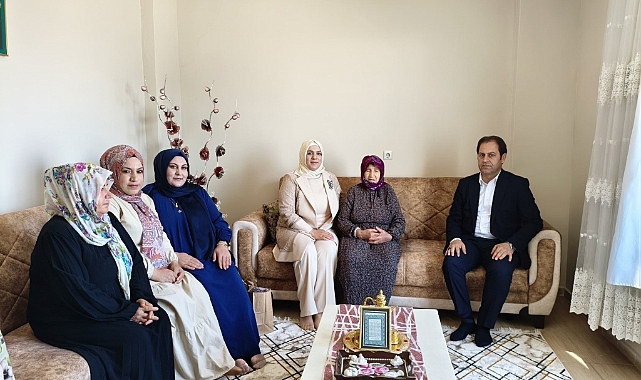 Başkan Toprak'tan 1 Ekim Dünya Yaşlılar Günü Ziyaretleri