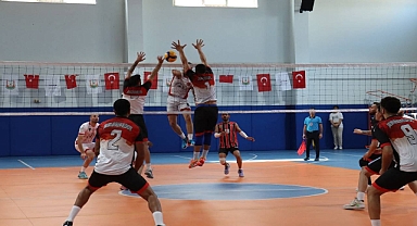 Büyükşehir Belediyespor, İki Galibiyetle Zirveye Yerleşti