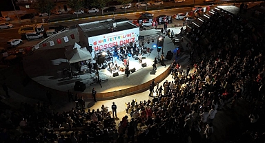 Karaköprü'de Nar Festivali Coşkusu