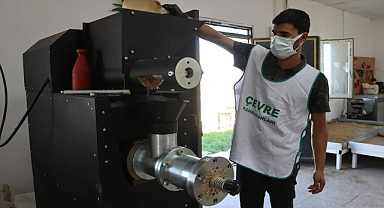 Şanlıurfa'da Atıklar Can Dostlara Mama Oluyor