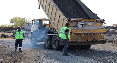 Viranşehir Belediyesi’nden Dinçer Mahallesi’ne Yol Hizmeti