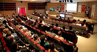 Yoğun Bakımda Güncel Yaklaşımlar Sempozyumu Gerçekleştirildi