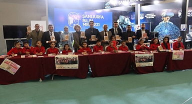 20 Düş Yolculuğu” Kitabı 8. Şanlıurfa Kitap Fuarı’nda Okuyucuyla Buluştu