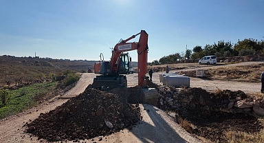 Bozova’da Deforme Olan Yol Yenileniyor