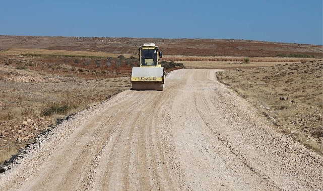 Büyükşehir, Kırsalda Bozuk Yol Bırakmıyor