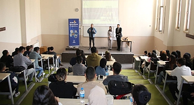 Dicle Elektrik’ten Üniversite Öğrencilerine Kariyer Desteği